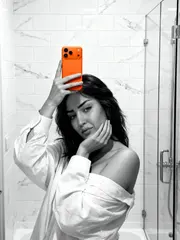 Beyaz tenli seksi VİP escort Ukrayna Afina