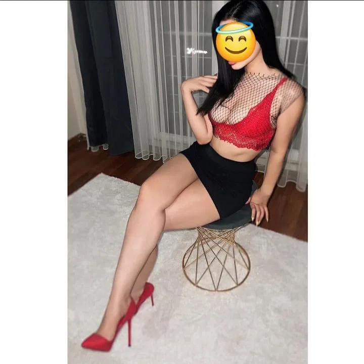 Mersin üniversiteli İnci kendi yeri fotoğraf 4